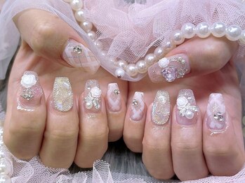 アリーズ(Allies)の写真/"好き"を妥協なく表現したわがままネイルの仕上がりは圧巻…！地雷系/韓国風/ワンホンなどのパーツも充実♪