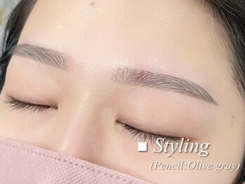 エサージュ 池袋店/眉毛スタイリング/河田