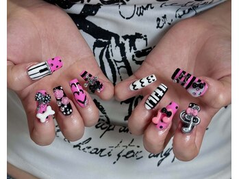 アリアネイルビューティー 新宿歌舞伎町(ARIA Nail Beauty)の写真/【日常でも映えるシンプルネイル★】ワンカラー/うるうるマグネット/ワンホンも大歓迎[長さだし/持ち込み]