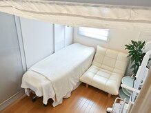 サロン ルティエ/部屋３　半個室