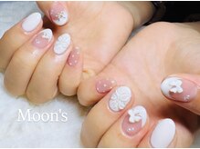 ムーンズ(Moon's)/