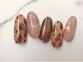 崩しヒョウ柄ネイル☆