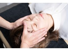 コパ整骨院の雰囲気（頭痛や睡眠、食いしばりなどでお悩みの方は頭を調整）