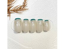 ドットビー(.Bee)/