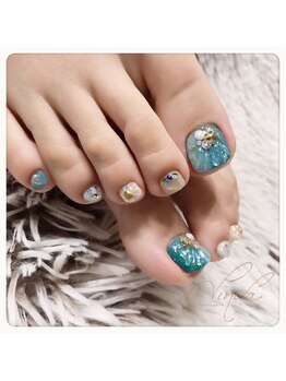 ヴィノバ(VINOVA)/人魚の鱗ネイル♪