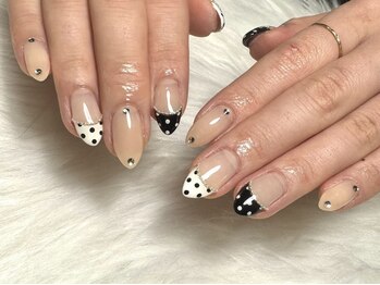 BBG 上野店の写真/オフィスでもOKな大人シンプルネイルは当店にお任せ◎あなたのお好みのデザインがきっと見つかる！