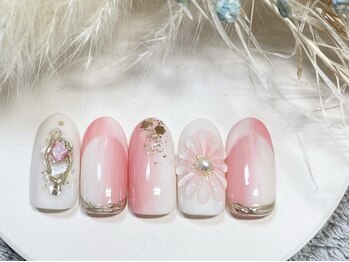 ネイルルームシャイン/