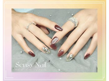 センシー ネイル スタジオ(Sensy Nail Studio)/マグネットネイル+2本埋め尽くし