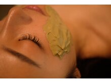 【クレイ】老廃物を吸着し、ハリ艶/透明感up!毛穴ケアにも◎