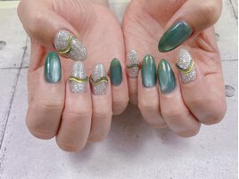 グリーンマグネットネイル