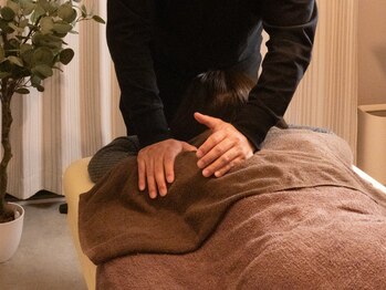 アー(er)/施術風景