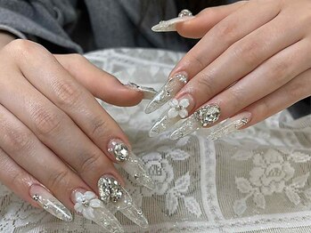 nailsalon 38 LUXURYの写真/最新トレンドから定番まで♪豊富なデザインとベトナム本場のアートセンスで理想の指先を実現!