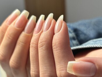 サピュイエ(S'appuyer)の写真/丁寧なケアと高い技術で、自爪育成をサポートするネイルサロン◎