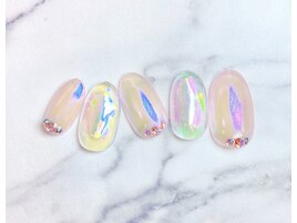 うるうる氷ネイル