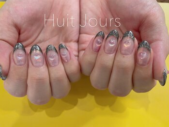 ユイットジョアーズ(Huit Jours)/個性派フレンチネイル