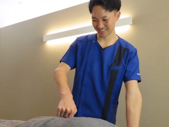 キンマク整体院 静岡院(KINMAQ整体院)の写真/【信頼,実績◎】首肩コリ・痛みは猫背や不良姿勢が原因かも!?結果重視の圧巻の施術で痛みから解き放ちます!