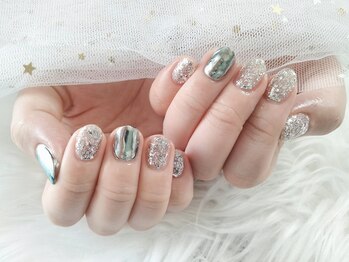 ビュービー ネイル(Beaubie Nail)/シンプル定額ネイル