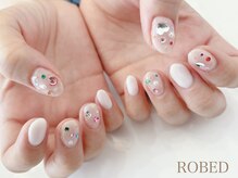 ローブド(ROBED)/宝石ネイル