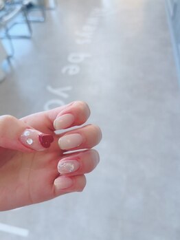 バースデーバースデー 徳島店(BirthDay BirthDay)の写真/【徳島店9:00~19:00営業】お仕事や家事であまり派手にできない方もお気に入りのデザインが見つかる♪