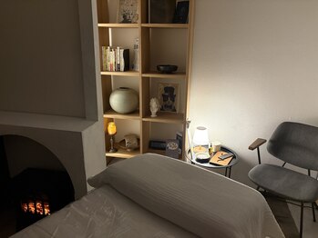 スキマ(sukima.)の写真/薬院大通駅から徒歩5分、完全個室の空間でスキマ時間にカラダをリセット！