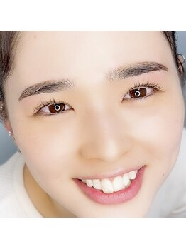 デイジー(Daizy)の写真/【9～21時営業】お仕事前後にサクッと！数ミリ単位までこだわる似合わせ眉×まつ毛パーマで印象UP♪
