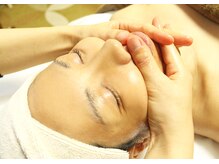 エラフリー/顔リンパを流し、スッキリ小顔に