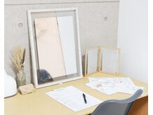 カーララッシュ(Cara Lash)/カウンセリング