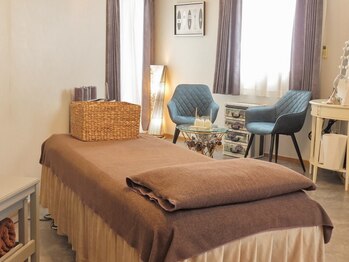 ミズトゥインクラー 池尻三宿店(Ms. Twinkler)の写真/【夜23時まで営業！】気軽にまつ毛ケア☆お仕事終わりやお買い物帰りなど、行きたい時にご来店可能♪