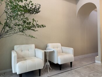 アイラッシュサロン アイクリ(EYECLI)/待合スペース