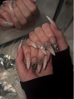 ラヴィア(Lavia)の写真/＼自分史上の一番のお気に入りネイルを毎月更新／お客様の理想を叶えるオーダーメイド施術で圧倒的満足度◎