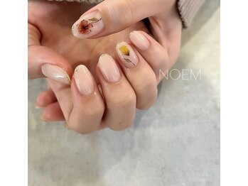 ノエム ネイルサロン(NOEM)/手書きフラワー