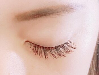 キキ アイラッシュ(KiKi eyelash)の写真/【LEDエクステやフラットラッシュ4Dエクステ取り扱い◎】お悩み、理想に合わせたお目元を実現します♪