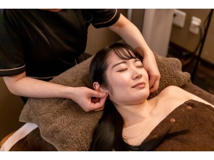 ELENI小顔矯正&美姿勢サロン 麻布十番の写真