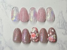 グラッディ(Glady)/季節毎変わる定額デザイン