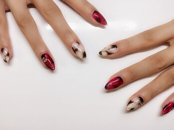 ネイルサロン アイル(nail salon i’ll)/天然石風デザイン☆
