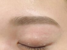 プラスアイ 銀座中央通り店/ナチュラル眉　担当：菅