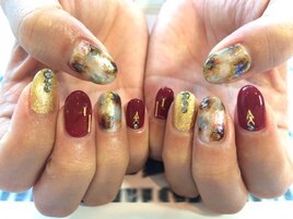 ホワイトべっ甲ネイル！