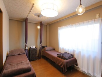 ネイルアンドまつげエクステ専門サロン スリー(THREE)/施術ブース☆eye