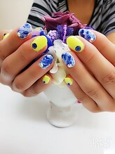 ネイルサロンアンドスクール ヴィタリティ(Vita-lity)/イエローからで夏