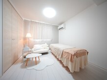ゆめそらの雰囲気（空をイメージして白を基調としたお部屋になっています☆）