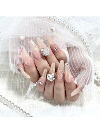 キラキラストーンネイル☆