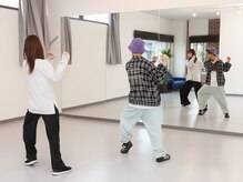 AXIS DANCE STUDIO《ダンス/ヨガ/ピラティス》/