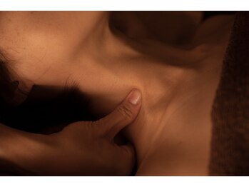 クジャク堂/首や肩がつらい方へ