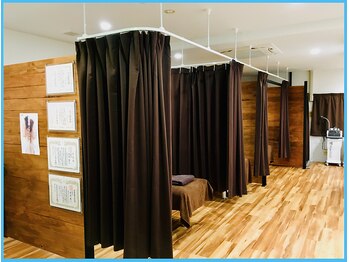あらき鍼灸整体院/安心のある半個室