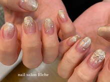 リッシュ(Riche)/グラデーションネイル