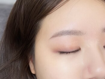 オーラ(Ola.)/眉毛ワックス脱毛&間引き