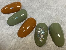 ネイルテリア ココ(nailterior COCO)/★ワンカラー+アート2本