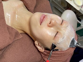 グラン(Gran by MOLLA)の写真/《韓国の最新肌管理*ララピール》がGranに新登場♪剥離なしの育てるピーリングで素肌からキレイを叶える*.