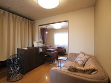 ネイルアンドまつげエクステ専門サロン スリー(THREE)/受付スペース