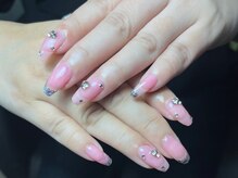 ブランシュネイル(BlancheNail)/透け色ベースのガラスフレンチ